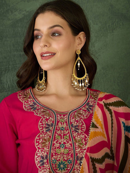 Dhiyona KL Women Ethnic Motifs Embroidered Kurta with Trousers & Dupatta