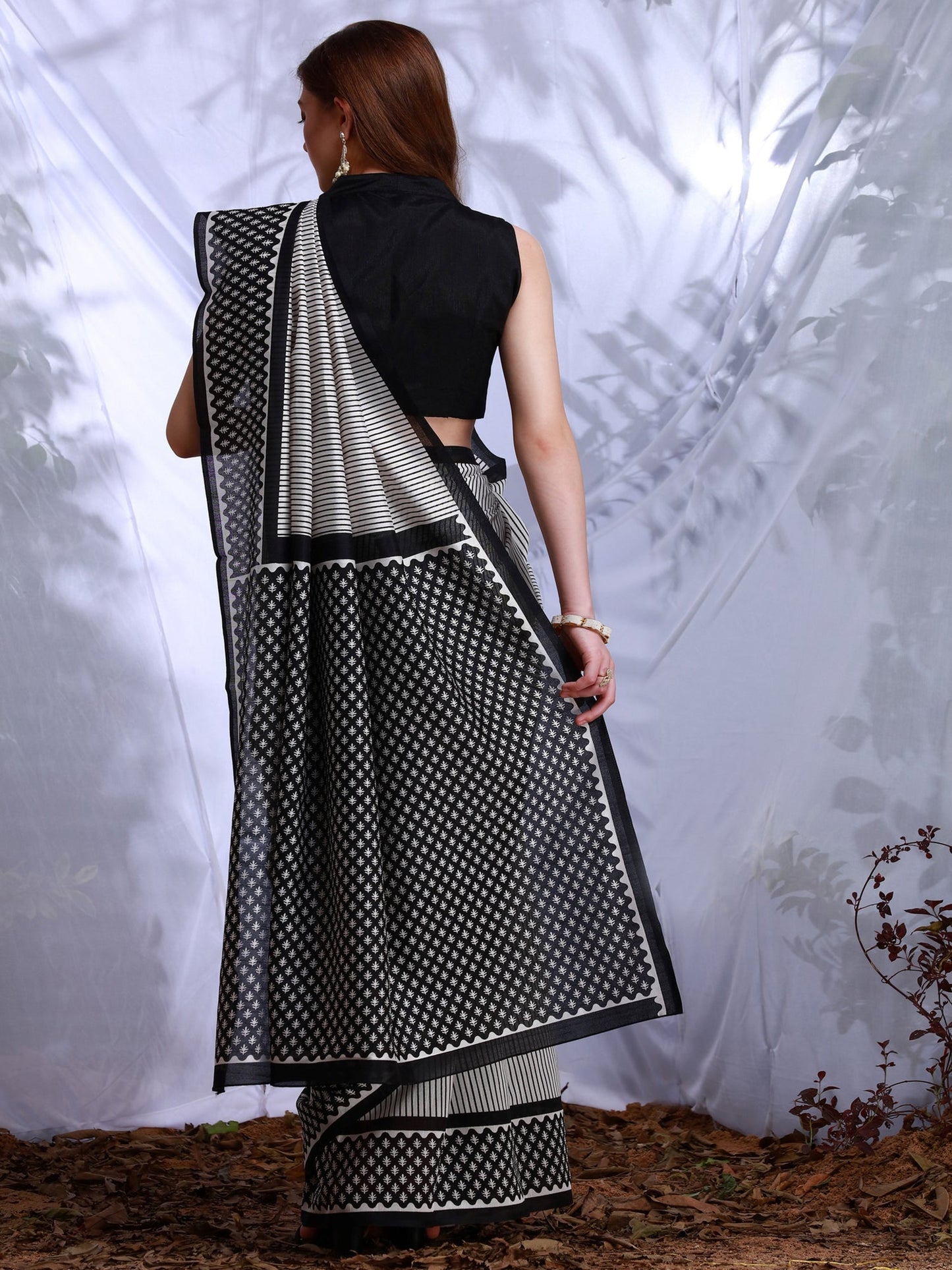 Women's Bhagalpuri Silk White Printed Designer Saree With Blouse Piece