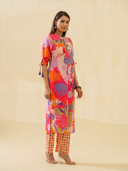 Dhiyona IS Women's Floral Printed Regular Kurta with Trousers