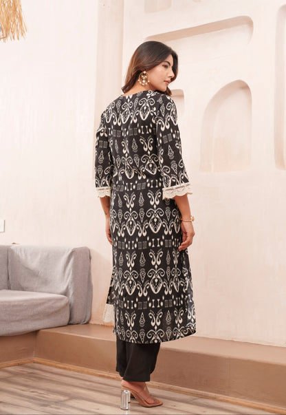 Tashvika Onyx Printed Kurta Pant Set