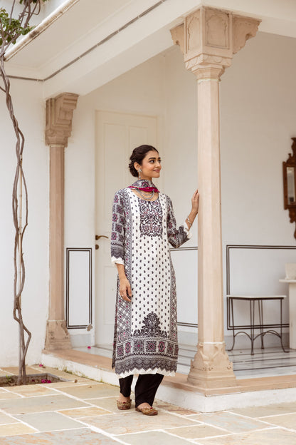 Saisha Angel Premium Digital Print Muslin Suit Set