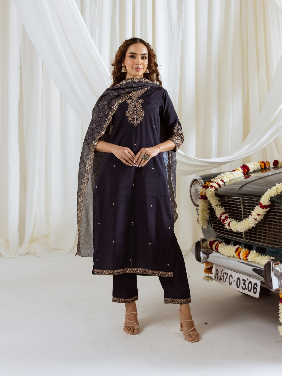 Bakul Taupe Full Work Suit Set