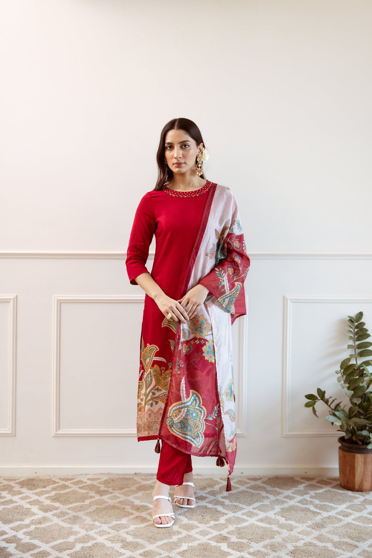 Saisha Scarlet Premium Digital Print Muslin Suit Set