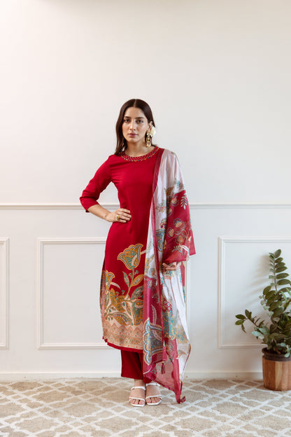 Saisha Scarlet Premium Digital Print Muslin Suit Set