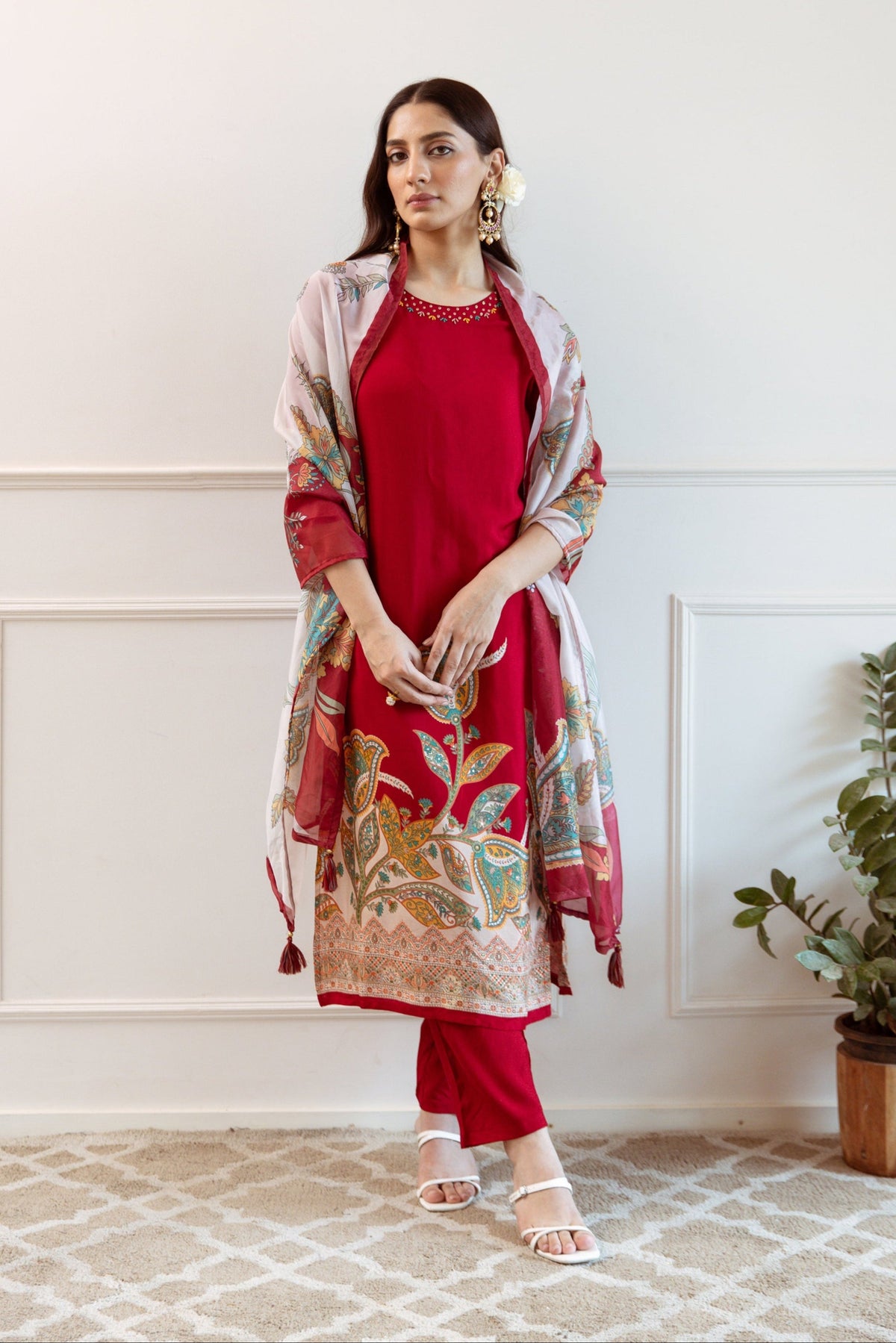 Saisha Scarlet Premium Digital Print Muslin Suit Set