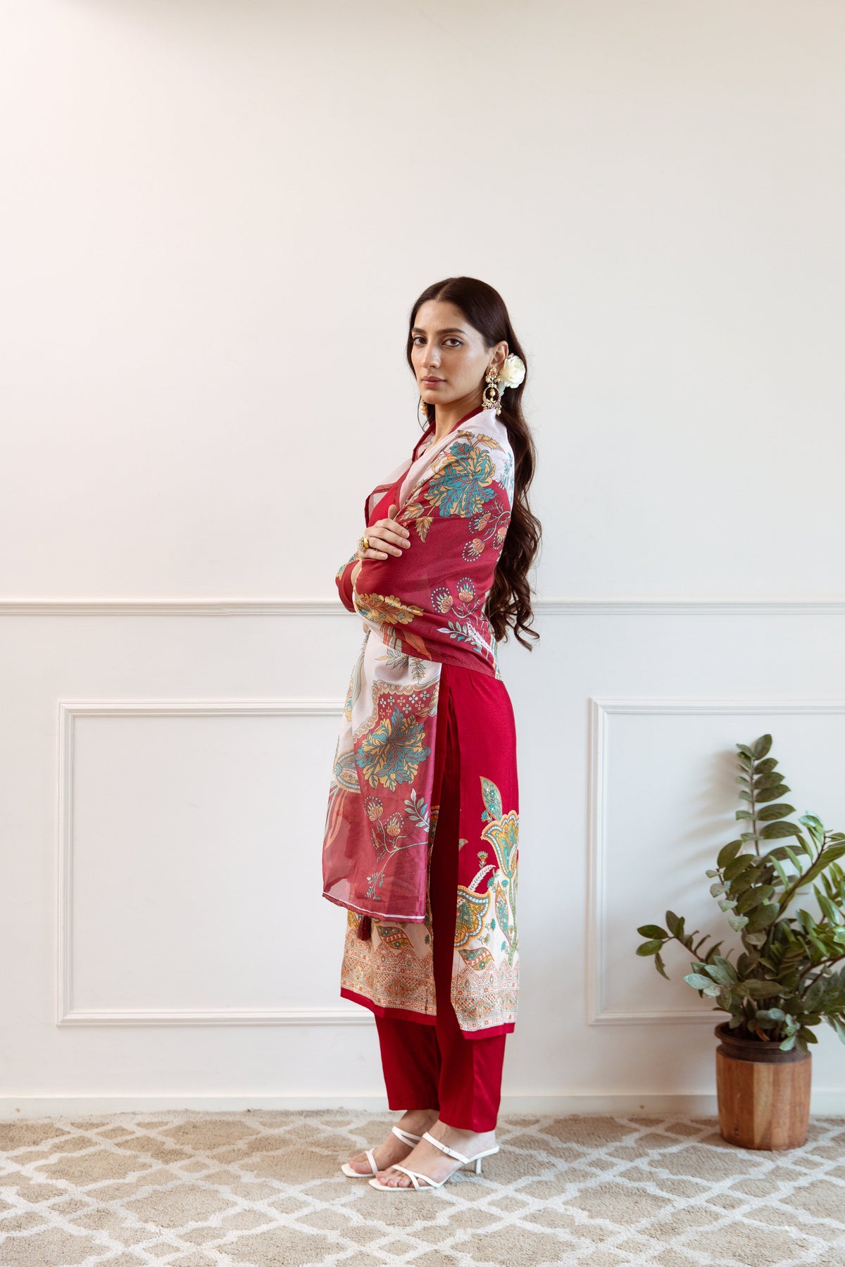 Saisha Scarlet Premium Digital Print Muslin Suit Set