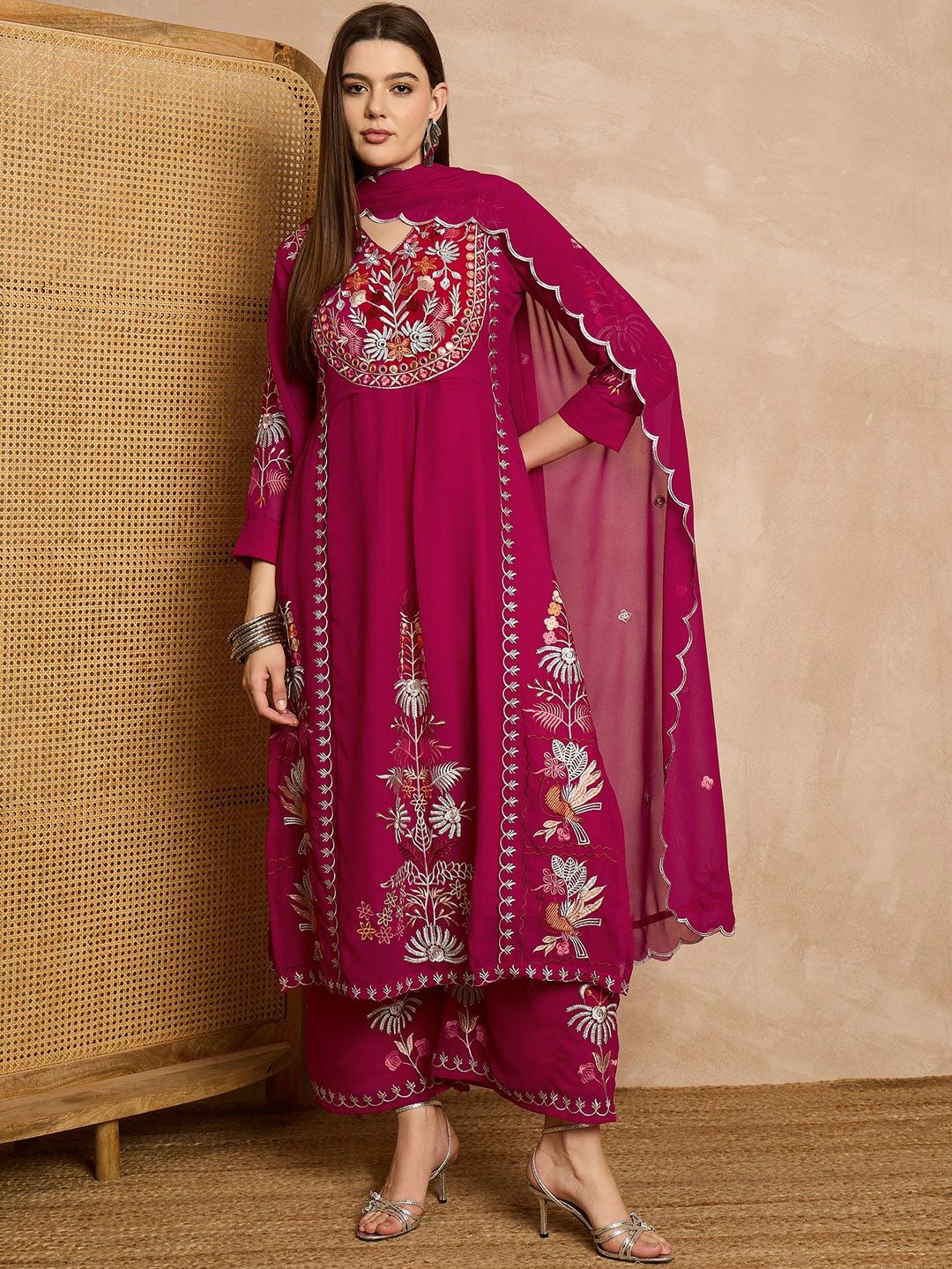 Dhiyona KL Floral Embroidered Thread Work Kurta with Palazzos & Dupatta