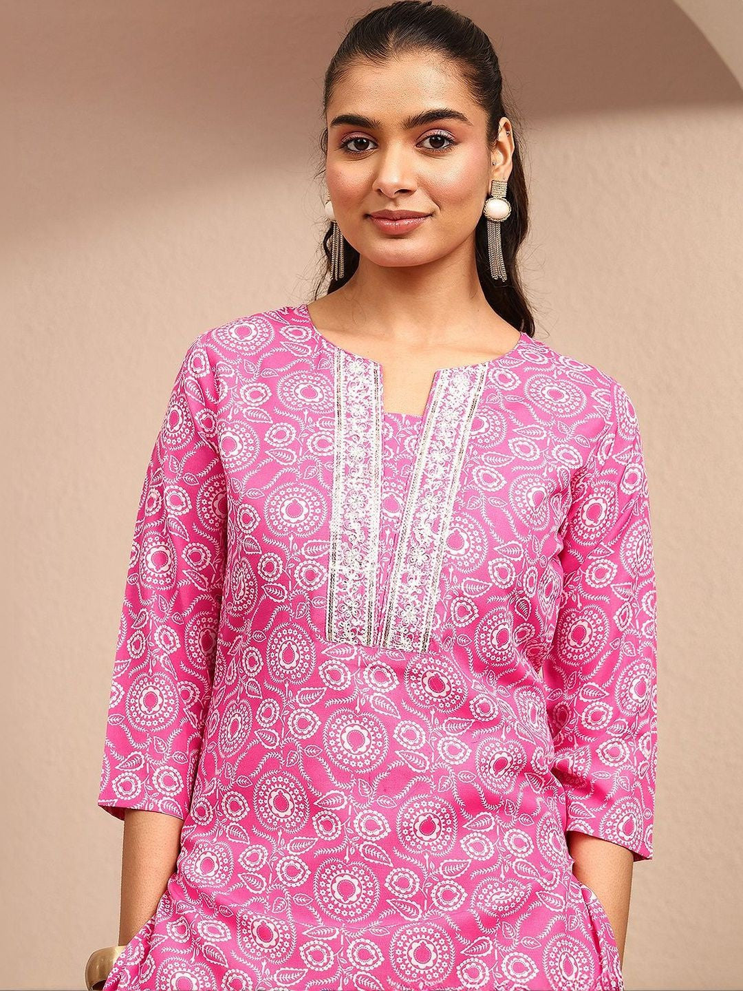 Women Ethnic Motifs Printed Regular Thread Work Kurta with Trousers & With Dupatta