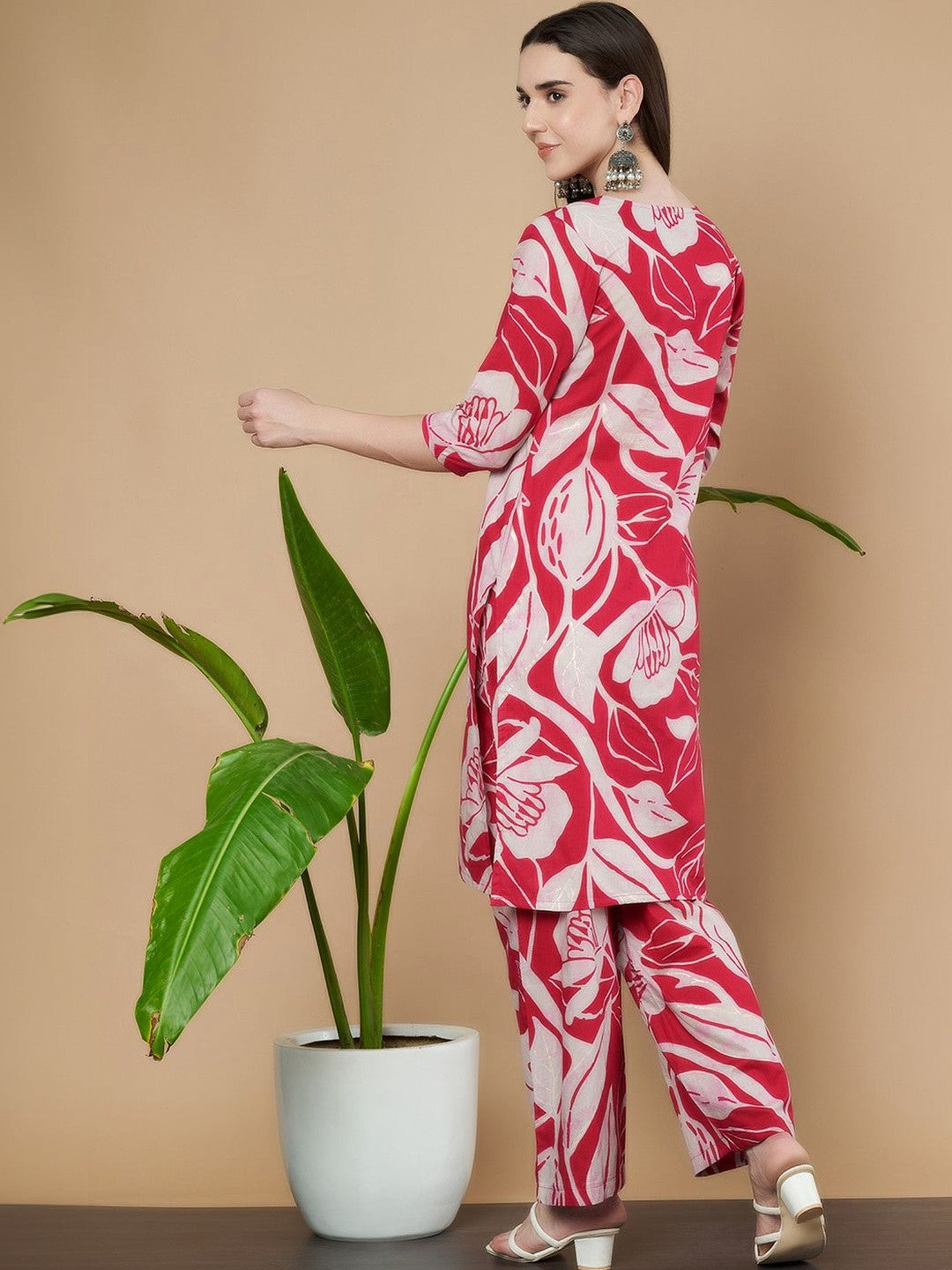 Women Floral Printed Regular Pure Cotton Kurta with Palazzos