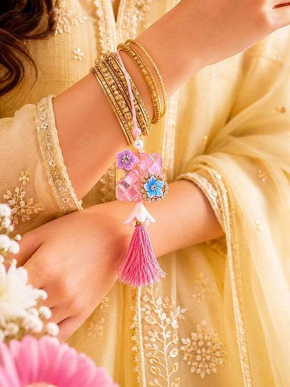 Dhiyona Rakhi