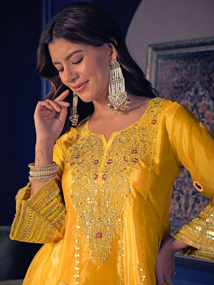 Dhiyona CH Women Ethnic Motifs Embroidered Regular Mirror Work Kurta with Salwar