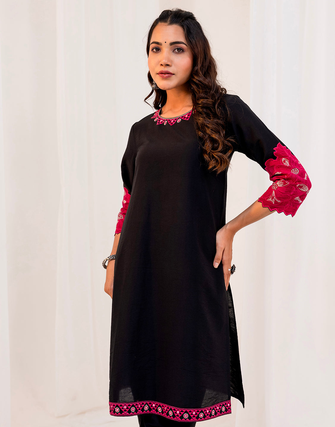 Purna Onyx embroidered Cotton Co-ord Set