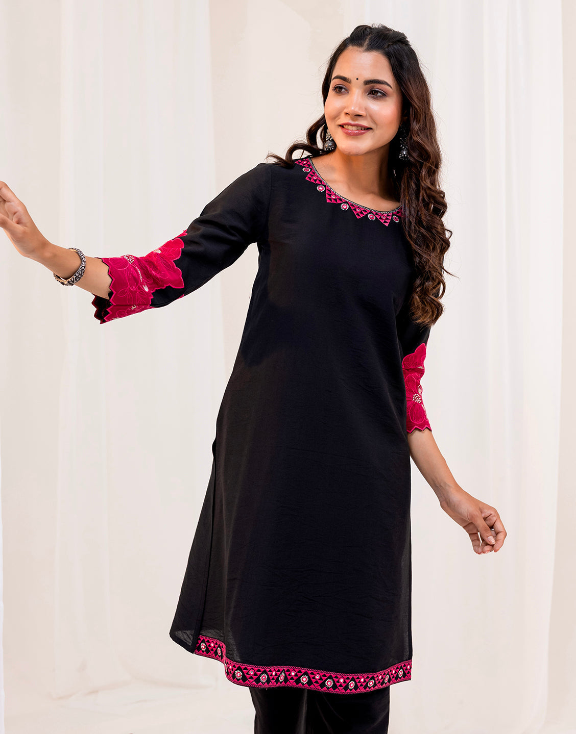Purna Onyx embroidered Cotton Co-ord Set