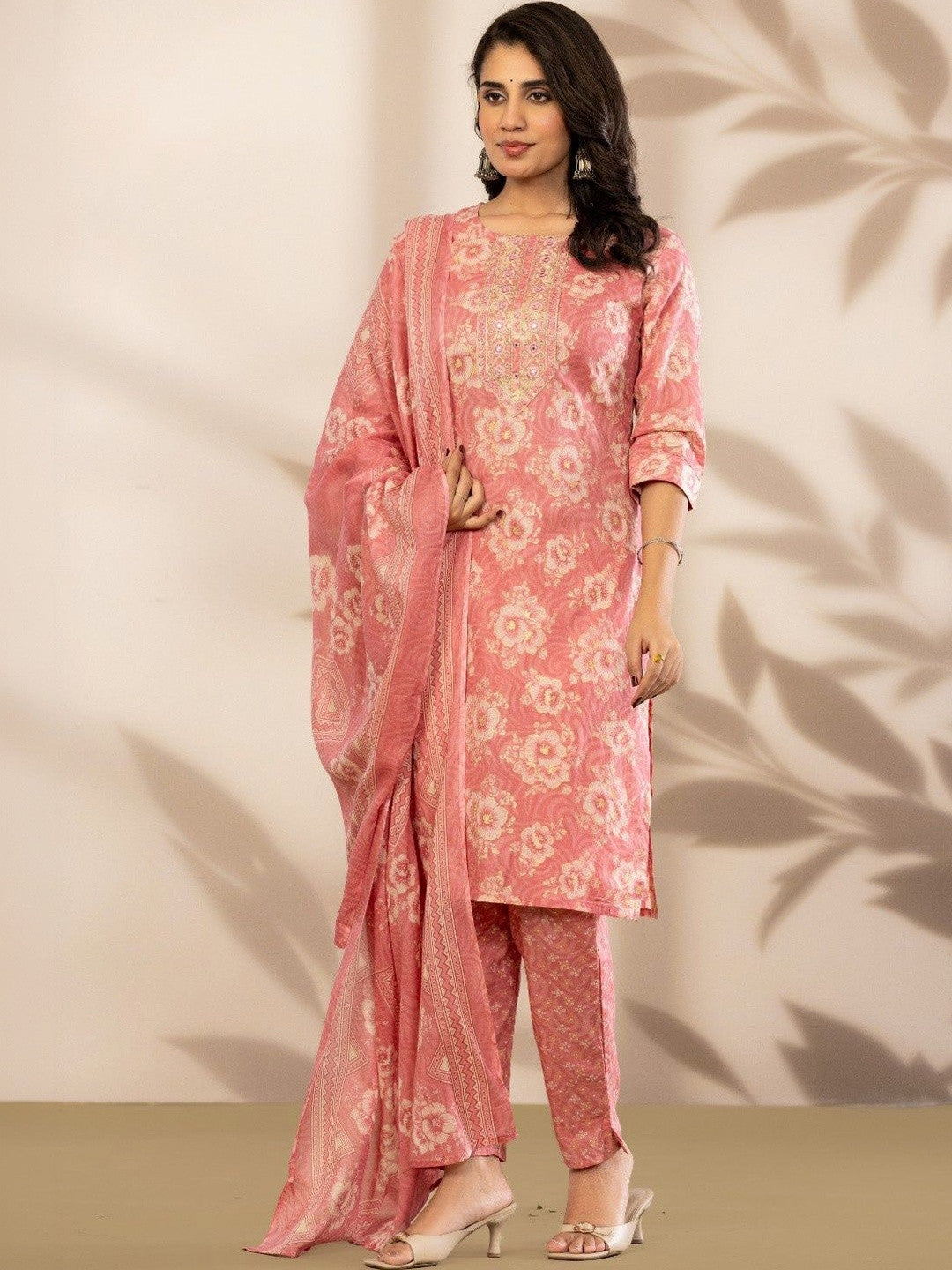 Dhiyona SN Women Floral Printed Regular Thread Work Pure Cotton Kurta with Trousers & With Dupatta