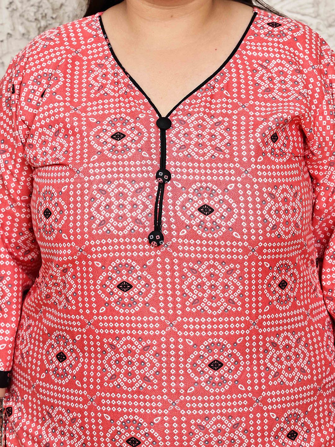 Dhiyona KL Women Plus Size Floral Printed Kurta with Salwar & Dupatta