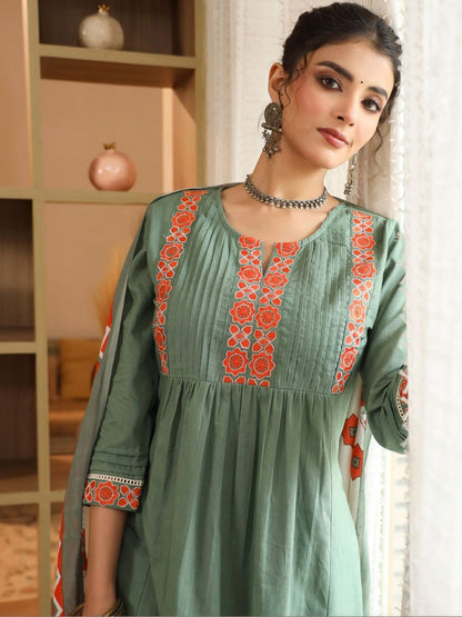 Dhiyona RR Women's Ethnic Motifs Yoke Design Regular Thread Work Pure Cotton Kurta with Trousers & With