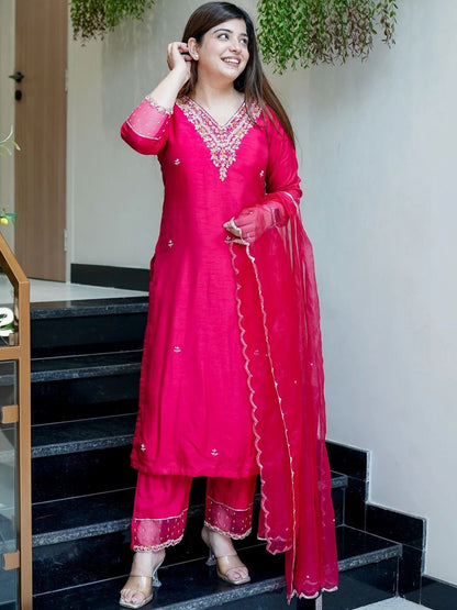 Dhiyona KL Women Ethnic Motifs Embroidered Regular Thread Work Chanderi Silk Kurta with Palazzos & With Dupatta