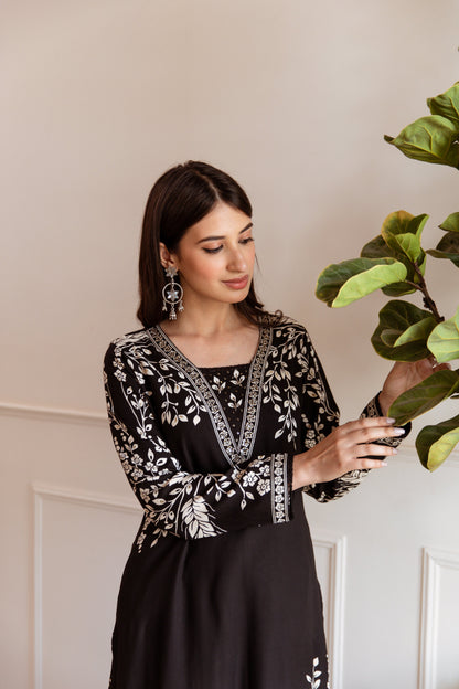 Aruna Jade Printed Kurta Pant Set
