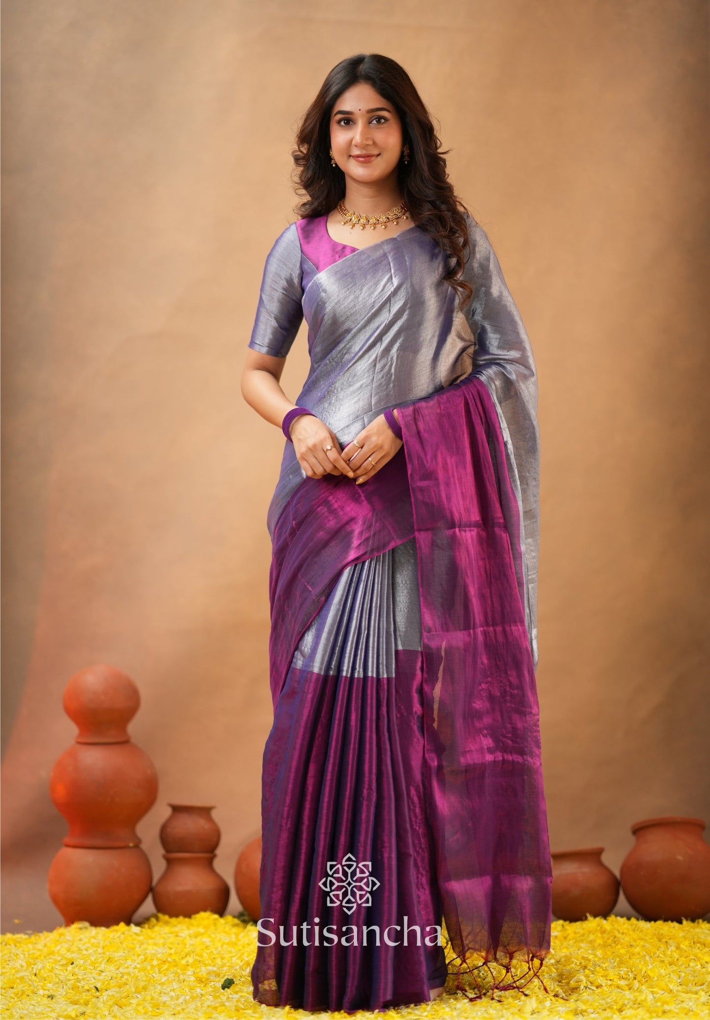 Dhiyona SS Regal Split Elegance Handloom Tissue Cotton Saree