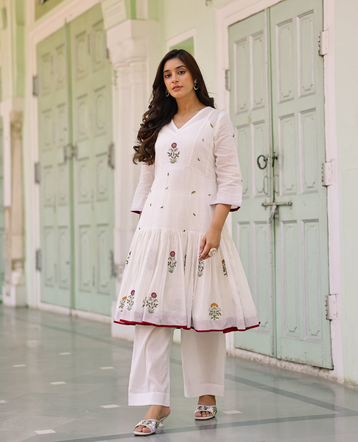 Rukhsar White Mul Cotton Kurta Set
