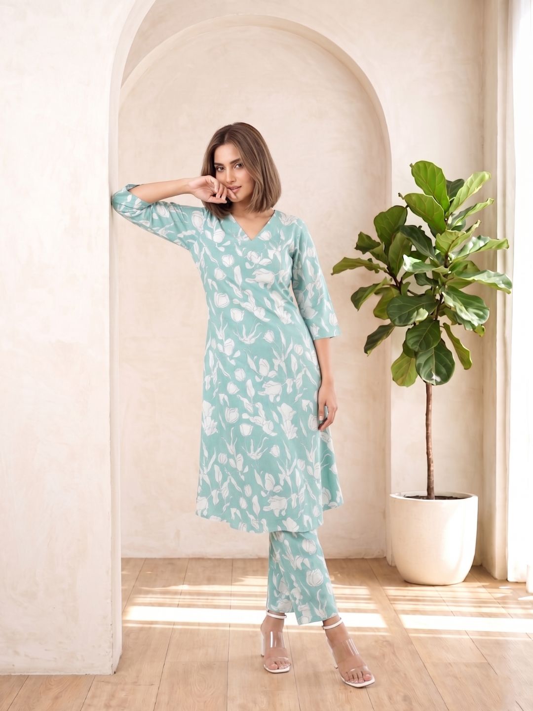 SASHA MINTY PRINTED COTTON KURTA PANT SET