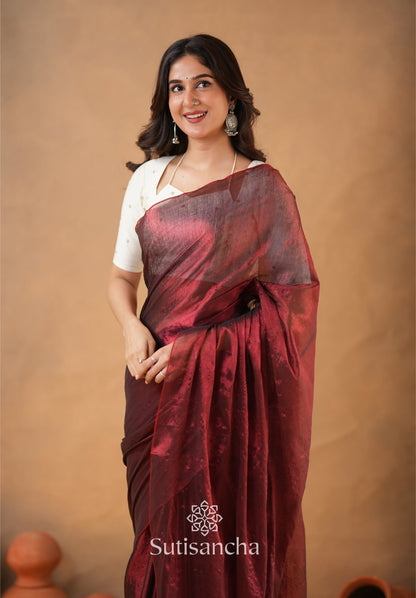 Dhiyona SS Ivory Gold Horizon – Flowing with Regal Charm