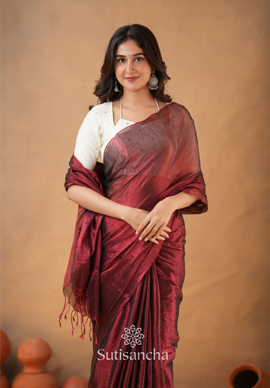 Dhiyona SS Ivory Gold Horizon – Flowing with Regal Charm