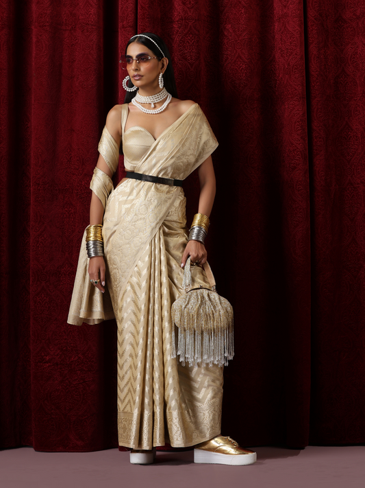 Dhiyona ST Pure Silk Cream Chevron Saree with Blouse Fabric