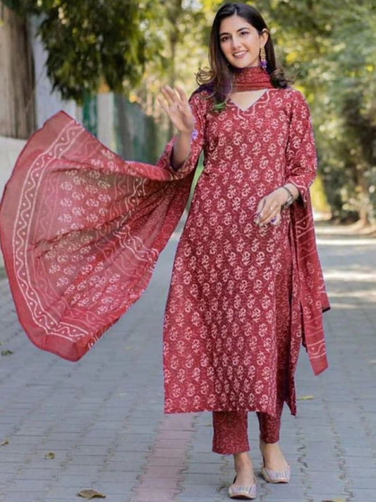 Dhiyona KL Floral Block Printed Straight Pure Cotton Kurta with Trousers & Dupatta