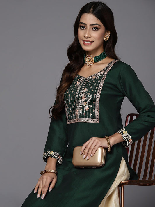Dhiyona IE Floral Yoke Design Sequined Kurta