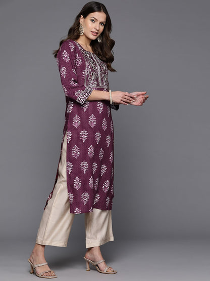 Dhiyona IE Women Floral Printed Mirror Work Kurta