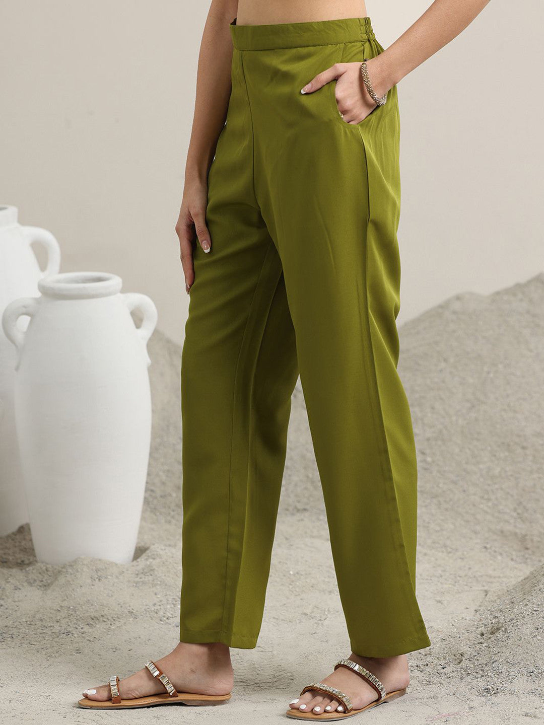 Floral Printed Straight Kurta with Trousers & Dupatta