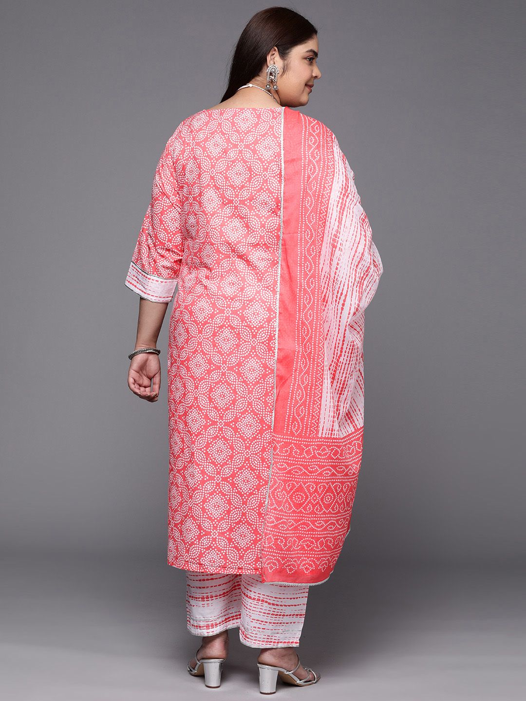 Dhiyona Women's Plus Size Bandhani Printed Gotta Patti Pure Cotton Kurta Set