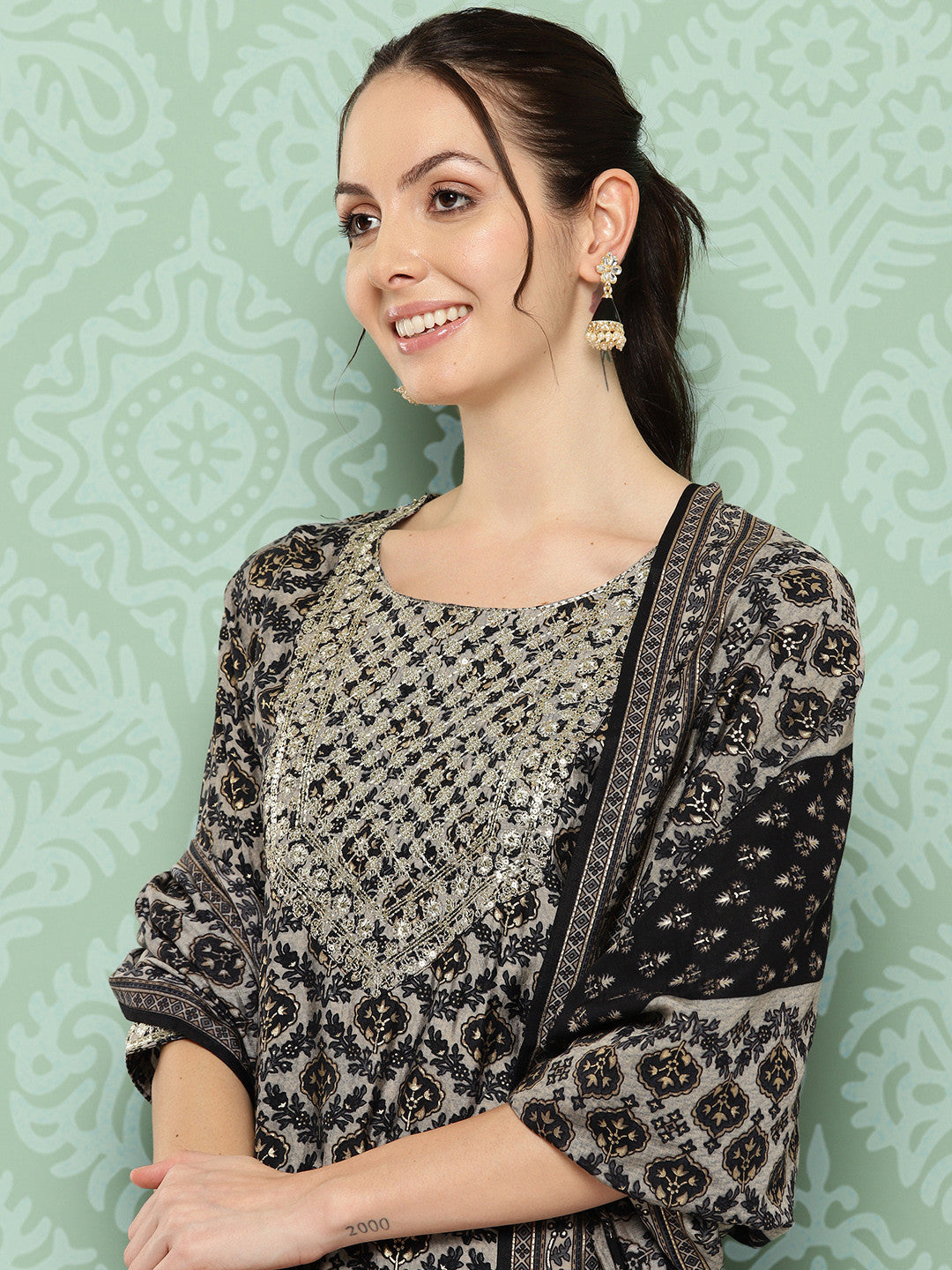 Ethnic Motifs Printed Thread Work Detail Straight Kurta with Trousers & Dupatta
