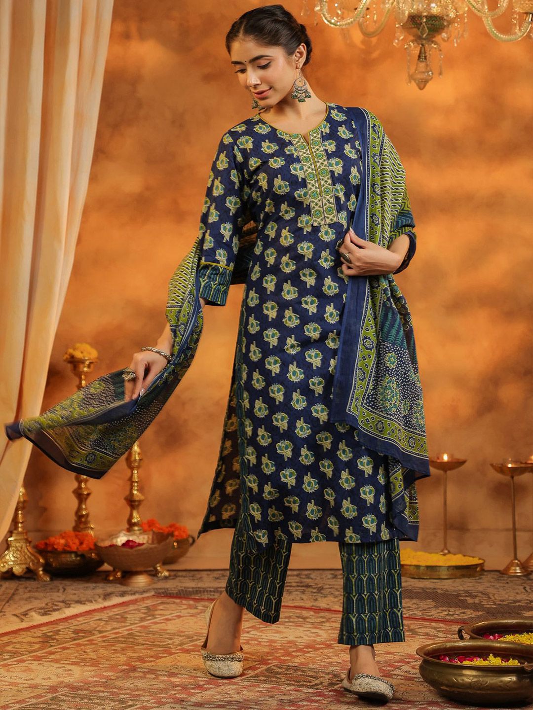 Dhiyona RR Women's Floral Printed Regular Pure Cotton Kurta with Trousers & With Dupatta