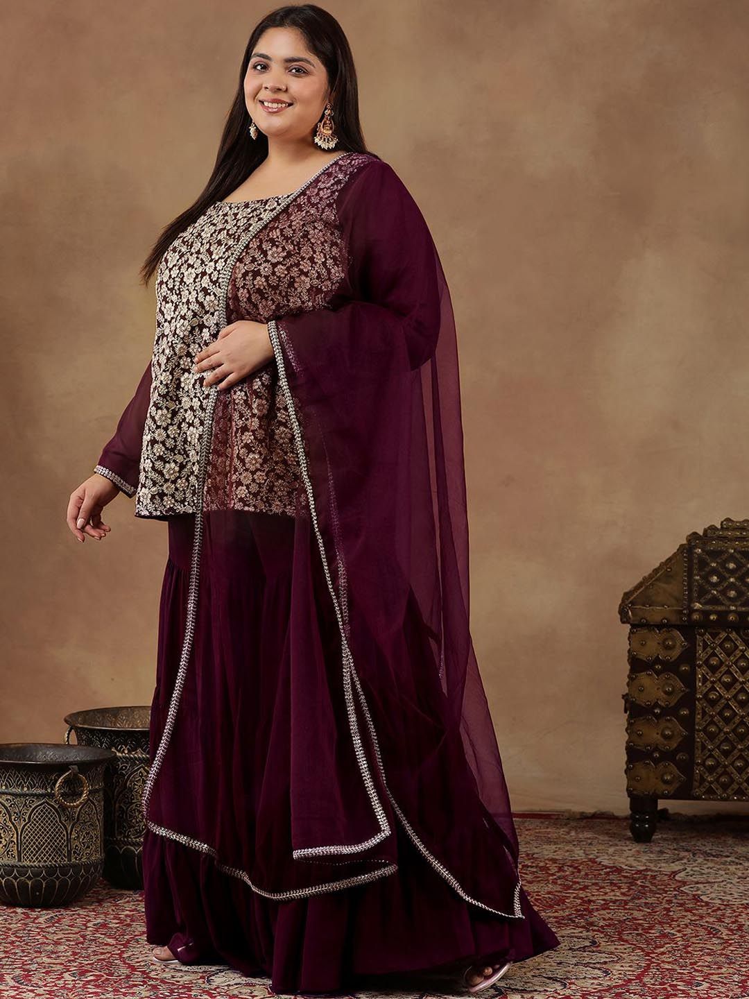 Dhiyona IN Floral Embroidered Regular Sequinned Straight Kurti with Sharara & Dupatta