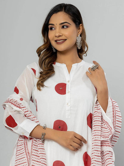 Dhiyona IE Women Printed Panelled Sequinned Pure Cotton Kurta Trousers & Dupatta