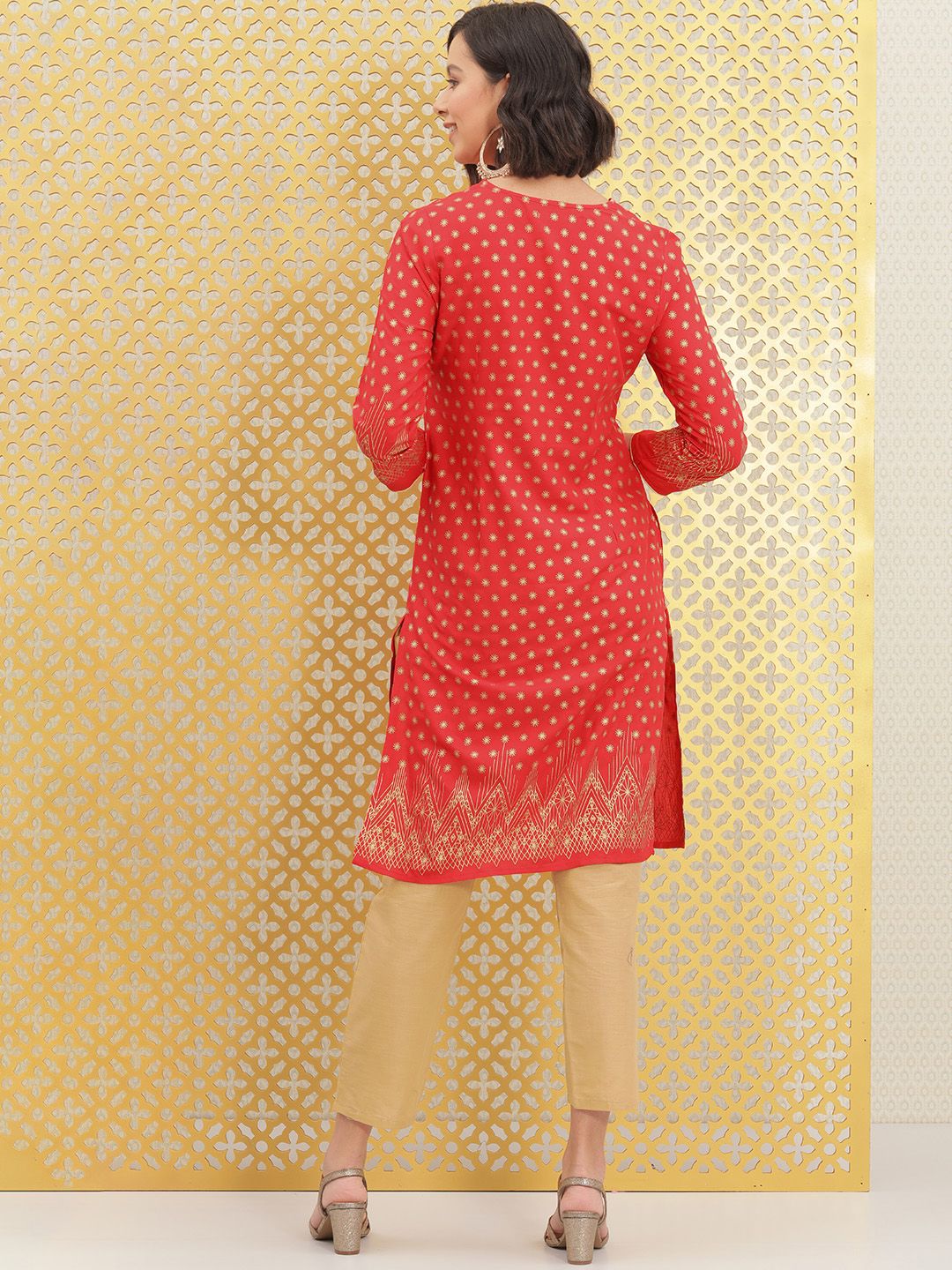 Dhiyona OD  Women Red & Gold-Toned Ethnic Motifs Printed Block Print Brocade Kurta