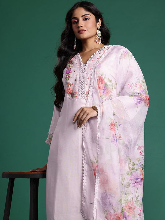 Dhiyona Women's Plus Size Floral Embroidered Beads & Stones Kurta with Trousers & With Dupatta
