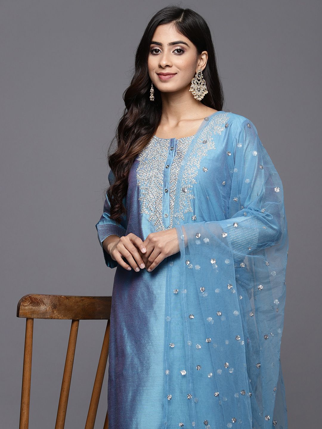 Blue Floral Embroidered Chanderi Silk Kurta With Trousers & Dupatta
