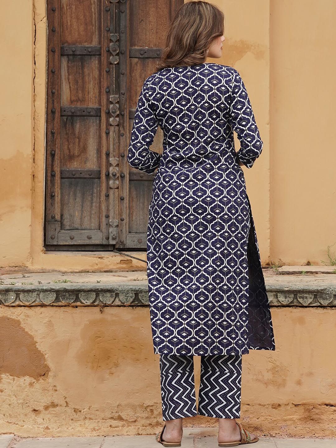 Dhiyona KL Printed Gotta Patti Kurta With Trousers & Dupatta