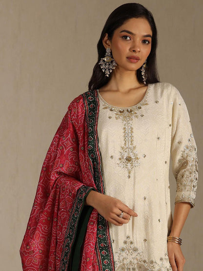 Dhiyona SO Women's Women Embroidered Regular Sequinned Kurta with Palazzos & Dupatta