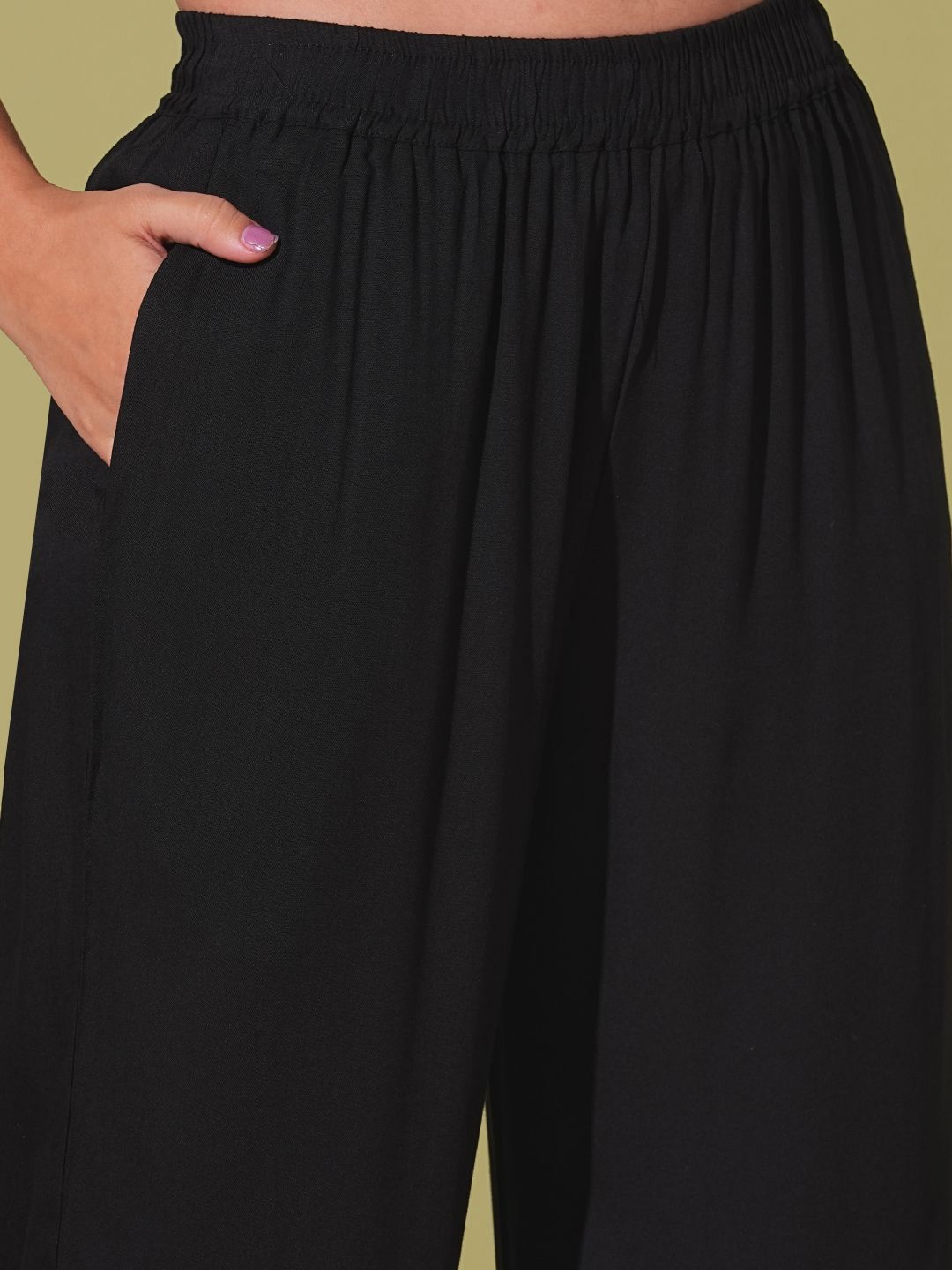 Dhiyona KL Women Regular Kurta with Palazzos & With Dupatta