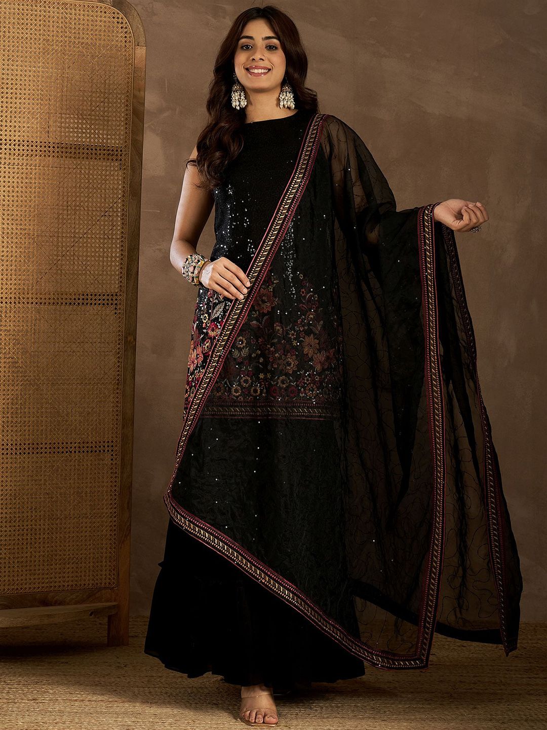 Dhiyona IN Women Floral Embroidered Regular Sequinned Kurta with Sharara & Dupatta