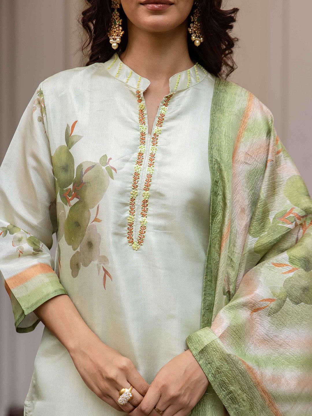 Dhiyona KL Floral Printed Straight Kantha Work Chanderi Silk Kurta With Palazzos And Dupatta