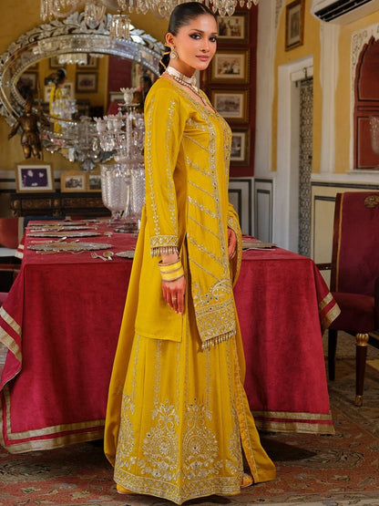Ethnic Motifs Embroidered Round Neck Thread Work Kurta With Palazzos & Dupatta