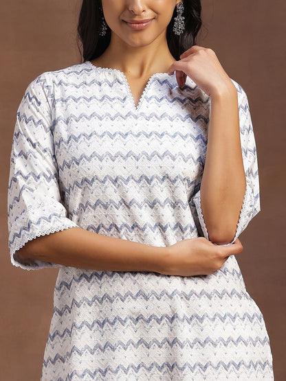 Women Printed Regular Kurta with Trousers & With Dupatta