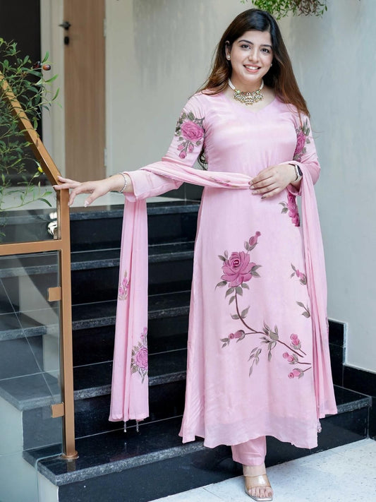 Dhiyona KL Women Pink Silk Chiffon Printed Kurta Sets