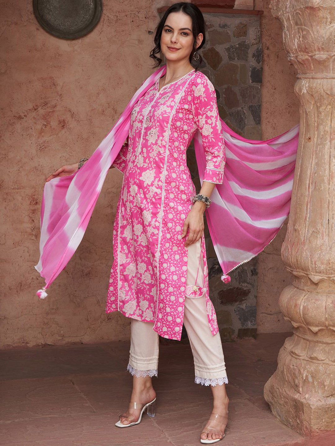 Floral Printed Gotta Patti Straight Kurta With Trousers & Dupatta