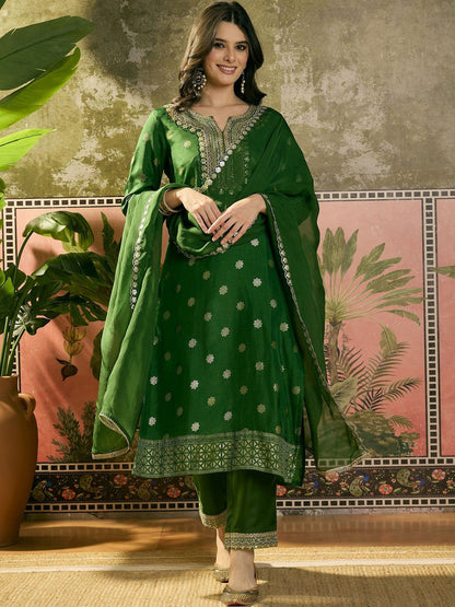 Embroidered Round Neck Kurta & Trousers Kurta Sets